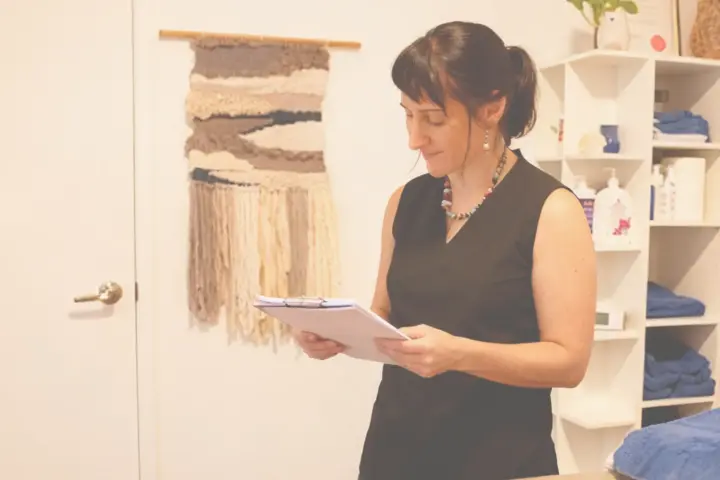 Osteopathic patient consultation